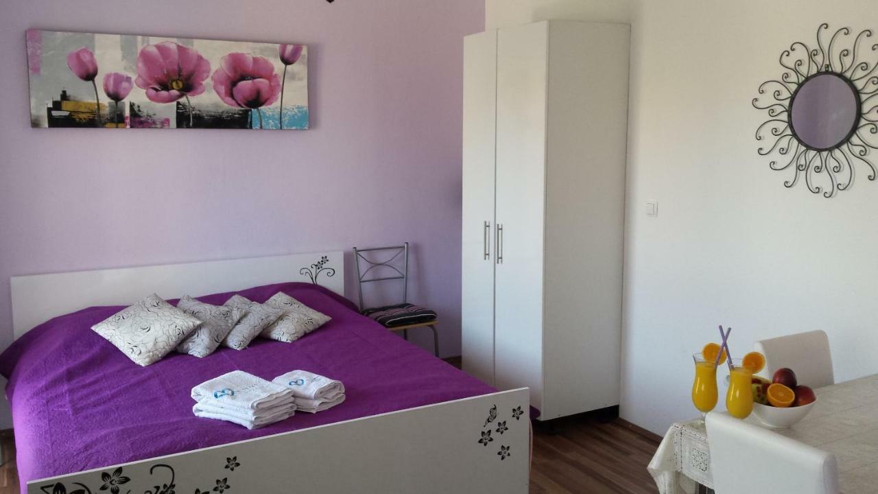 Apartments Lavanda Biograd Na Moru Exterior foto