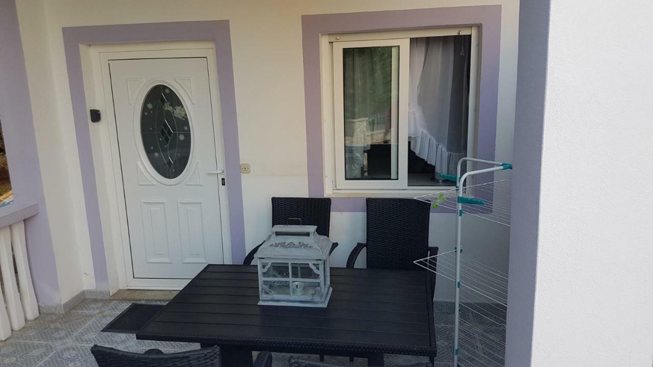 Apartments Lavanda Biograd Na Moru Exterior foto